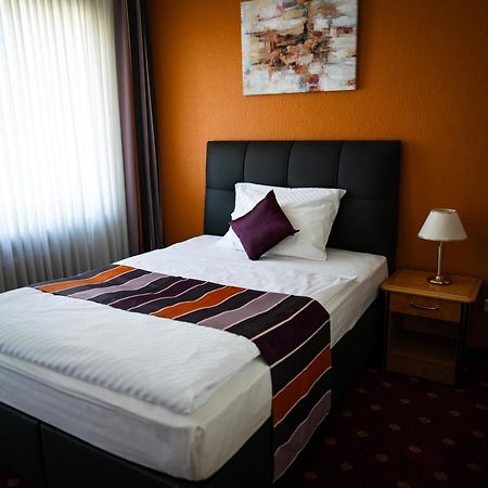 Hotel Boulevard Κολωνία Εξωτερικό φωτογραφία