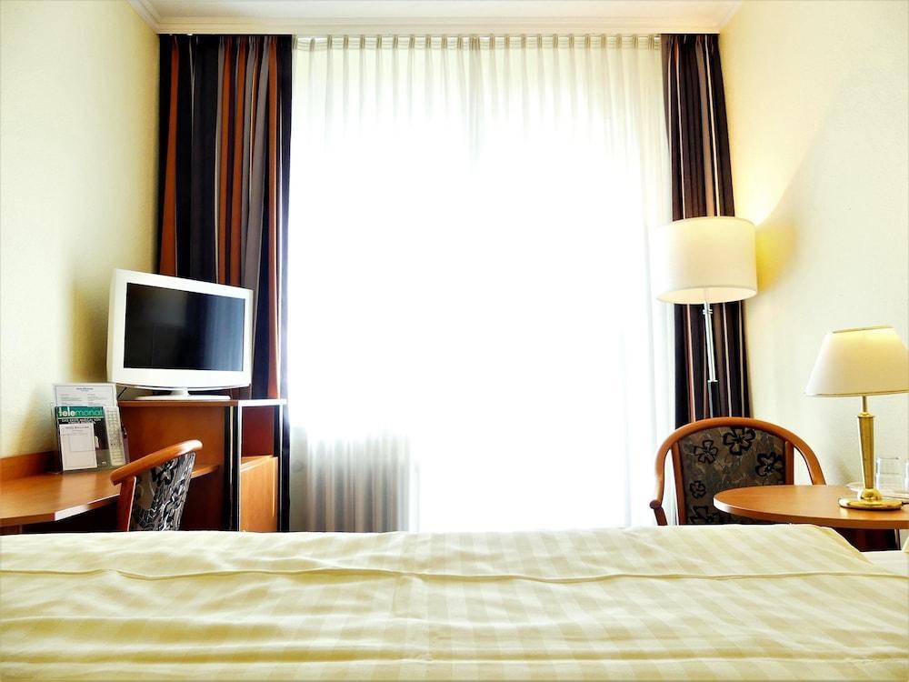 Hotel Boulevard Κολωνία Εξωτερικό φωτογραφία