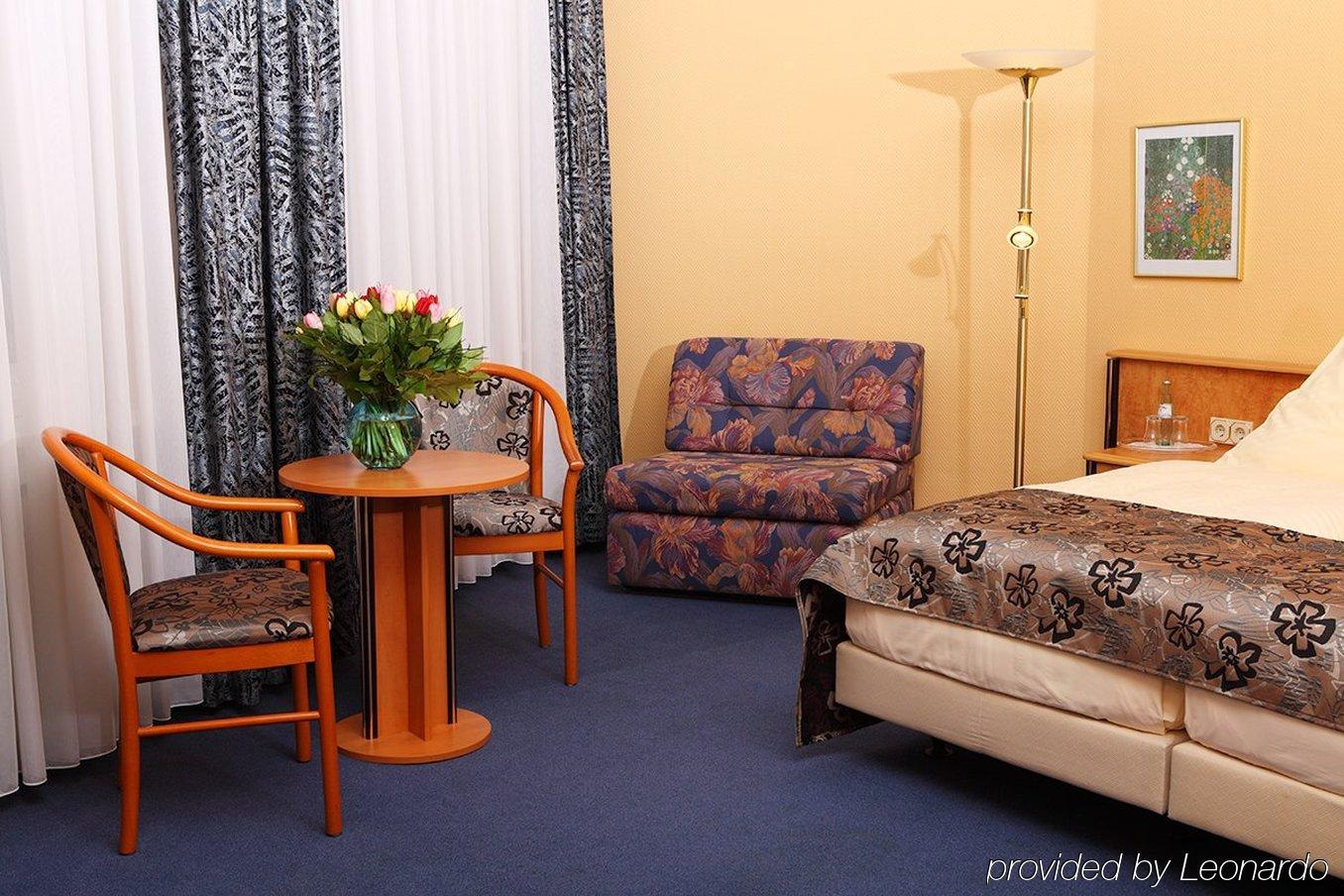 Hotel Boulevard Κολωνία Εξωτερικό φωτογραφία