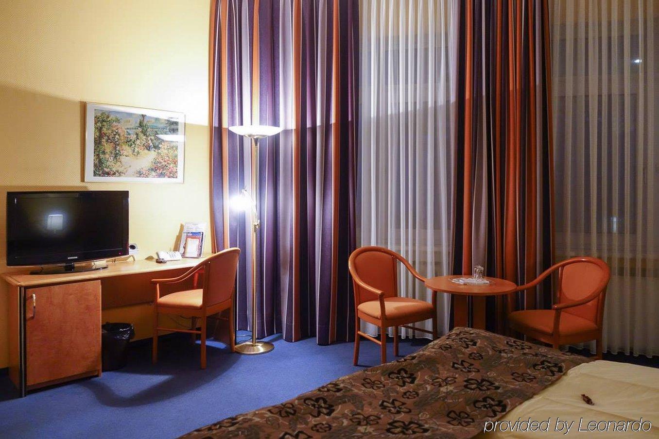 Hotel Boulevard Κολωνία Εξωτερικό φωτογραφία
